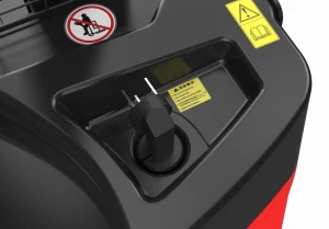 Фото 12 - Штабелер электрический самоходный EP Equipment ESR151 (LI-ION, 2W300, с платформой без поручней).